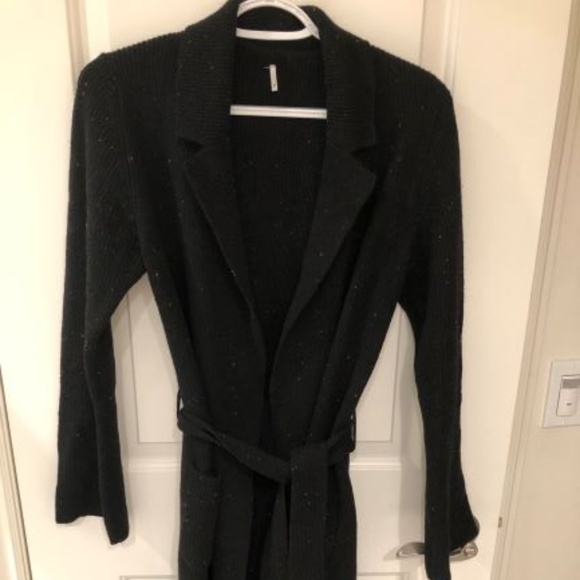 WOOL LONG MAX STUDIO SWEATER - Picture 1 of 1